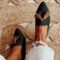 Pointed-toe tassel loafers