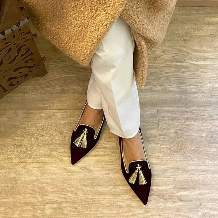 Moccasin with Elegant Tassels