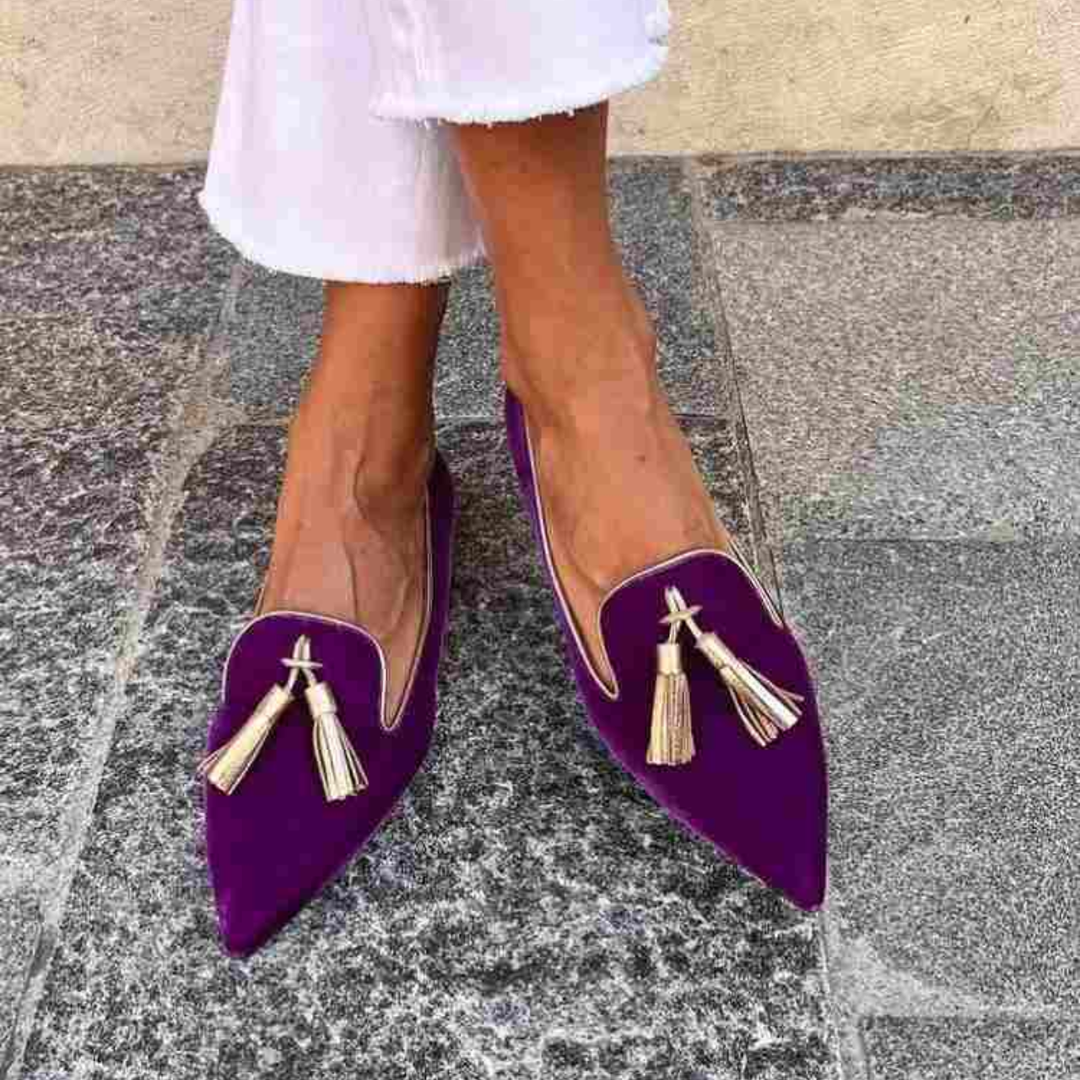 Moccasin with Elegant Tassels