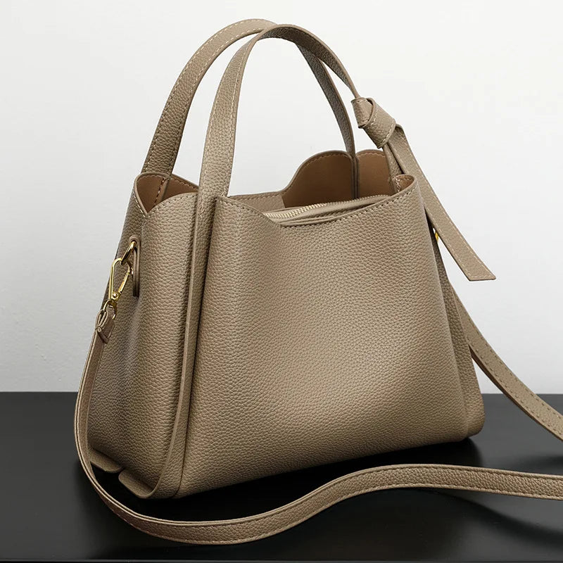 Elegant shoulder bag for women