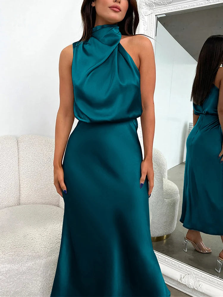 Ondina | Elegant and Flowy with Asymmetrical High Neck