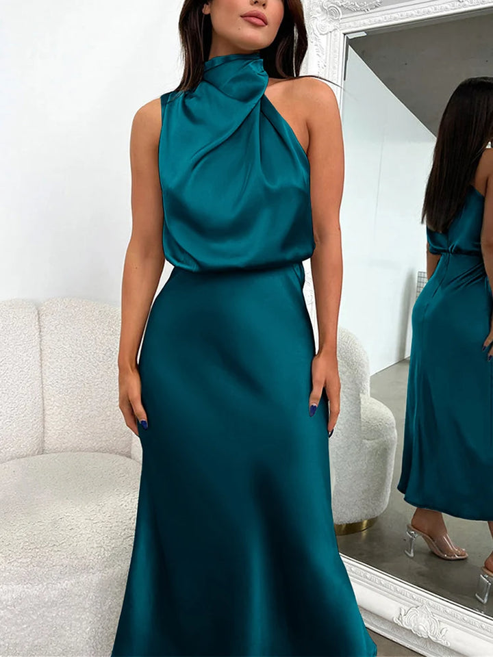 Ondina | Elegant and Flowy with Asymmetrical High Neck
