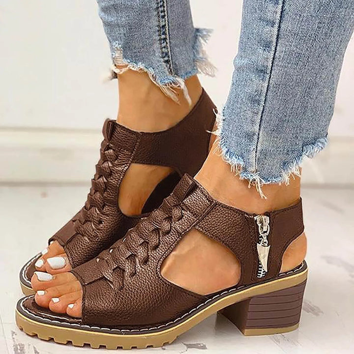 Valentina – Braided Sandals with Heel and Chain Detail