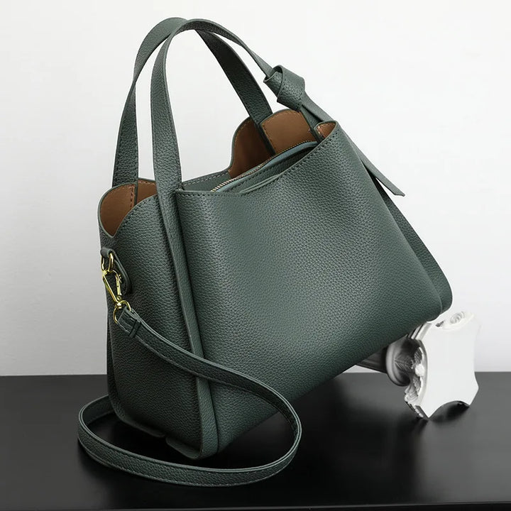 Elegant shoulder bag for women
