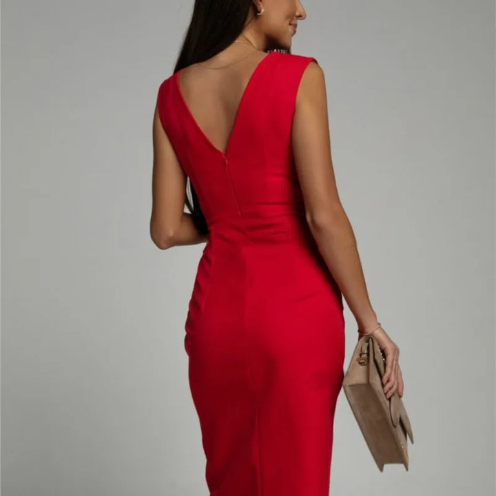 Lutila – Elegant and Sophisticated with a Pencil Cut